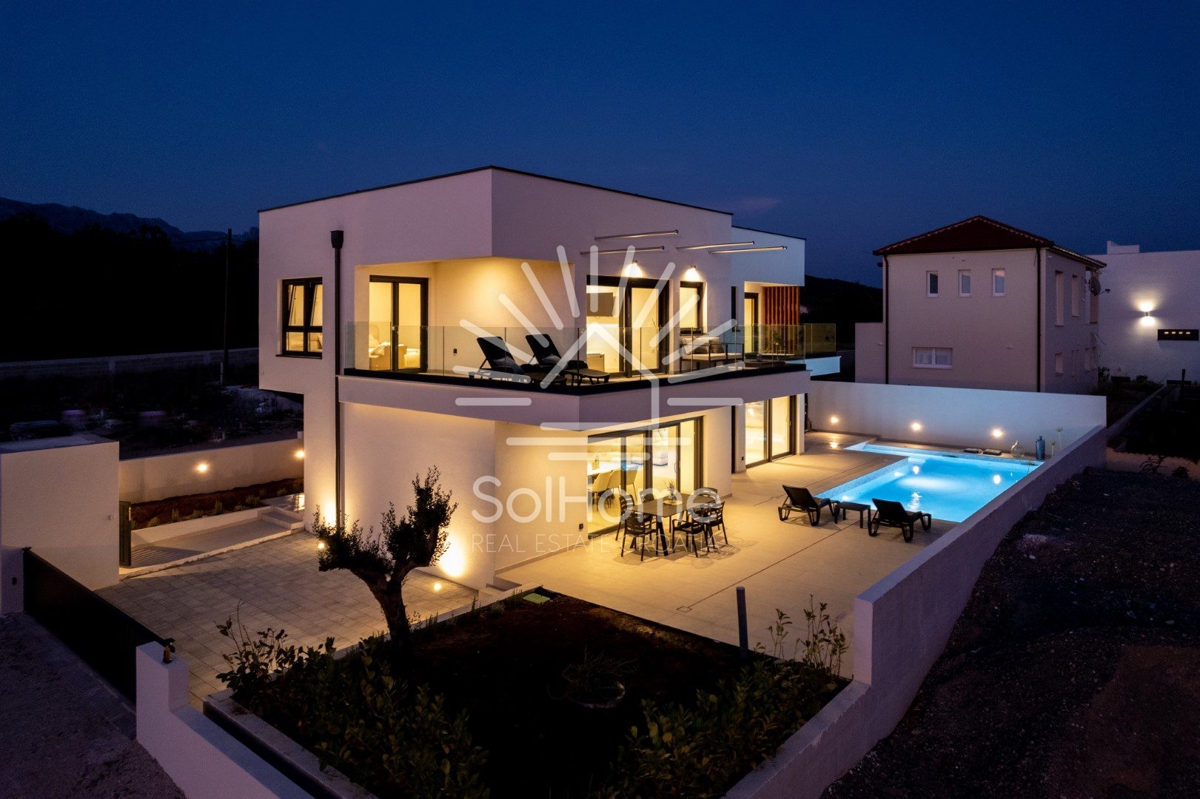 Esclusiva nuova villa con vista panoramica sul mare vicino a Zara, Croazia