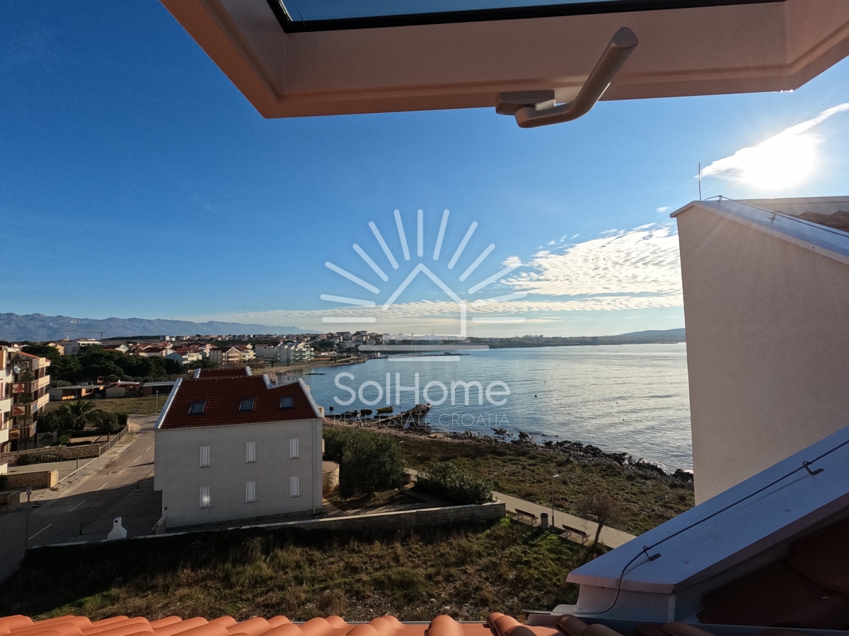 Stanza al primo piano vicino al mare - lungo la costa