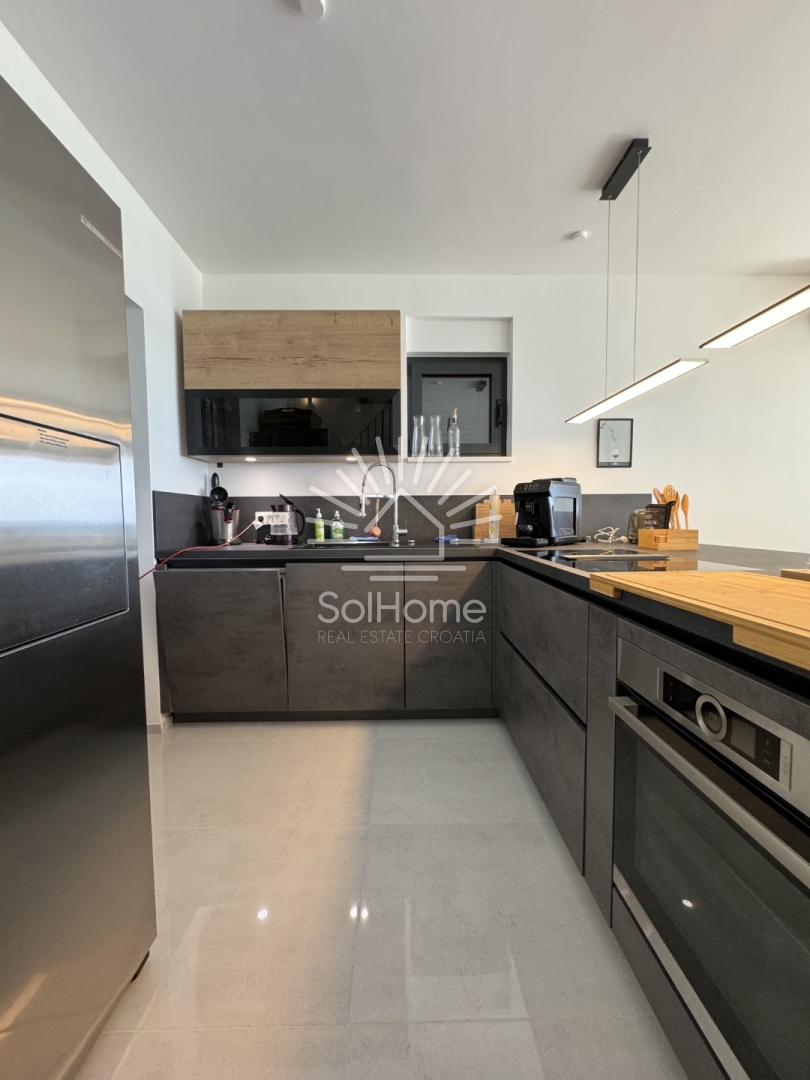 Esclusiva Villa a Schiera - Prima Fila sul Mare - in Vendita a Privlaka vicino a Zadar