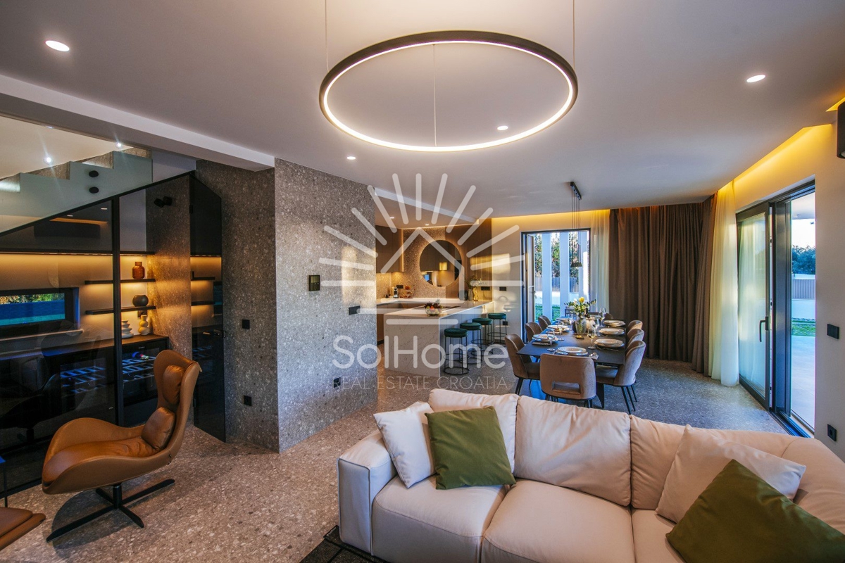 Villa di lusso sul mare a Bibinje