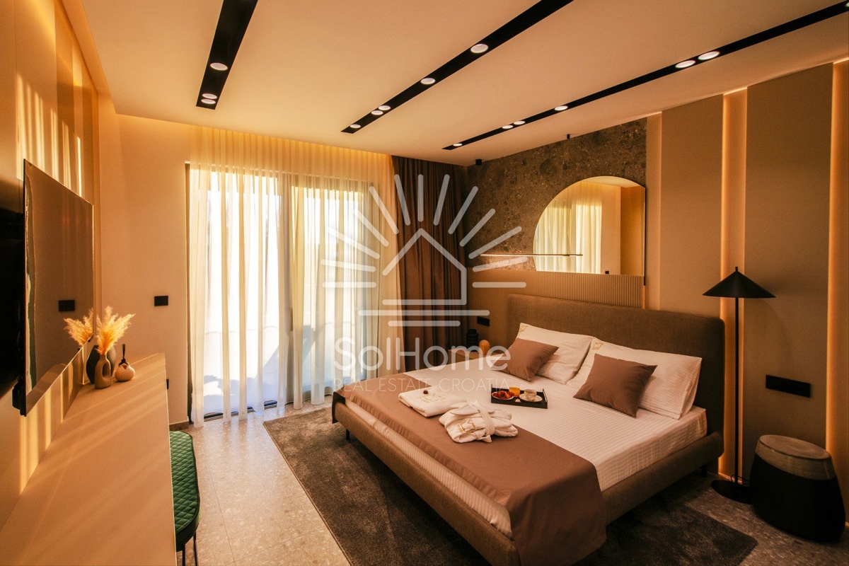 Villa di lusso sul mare a Bibinje