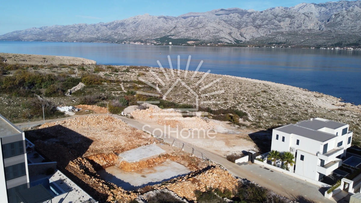 Moderna villa di lusso / 2° fila dal mare