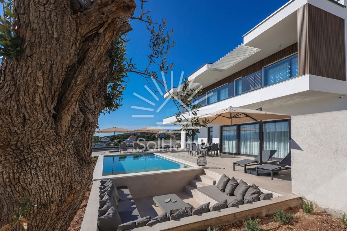 Villa a 5 stelle sul mare, vicino a Novalja - Croazia.