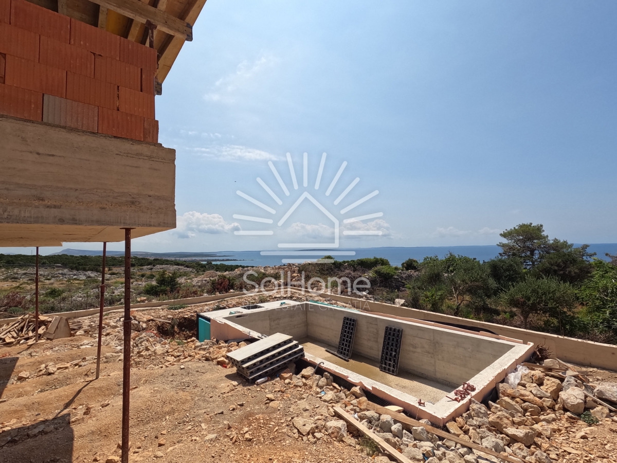 Casa con vista panoramica sul mare e piscina a Novalja