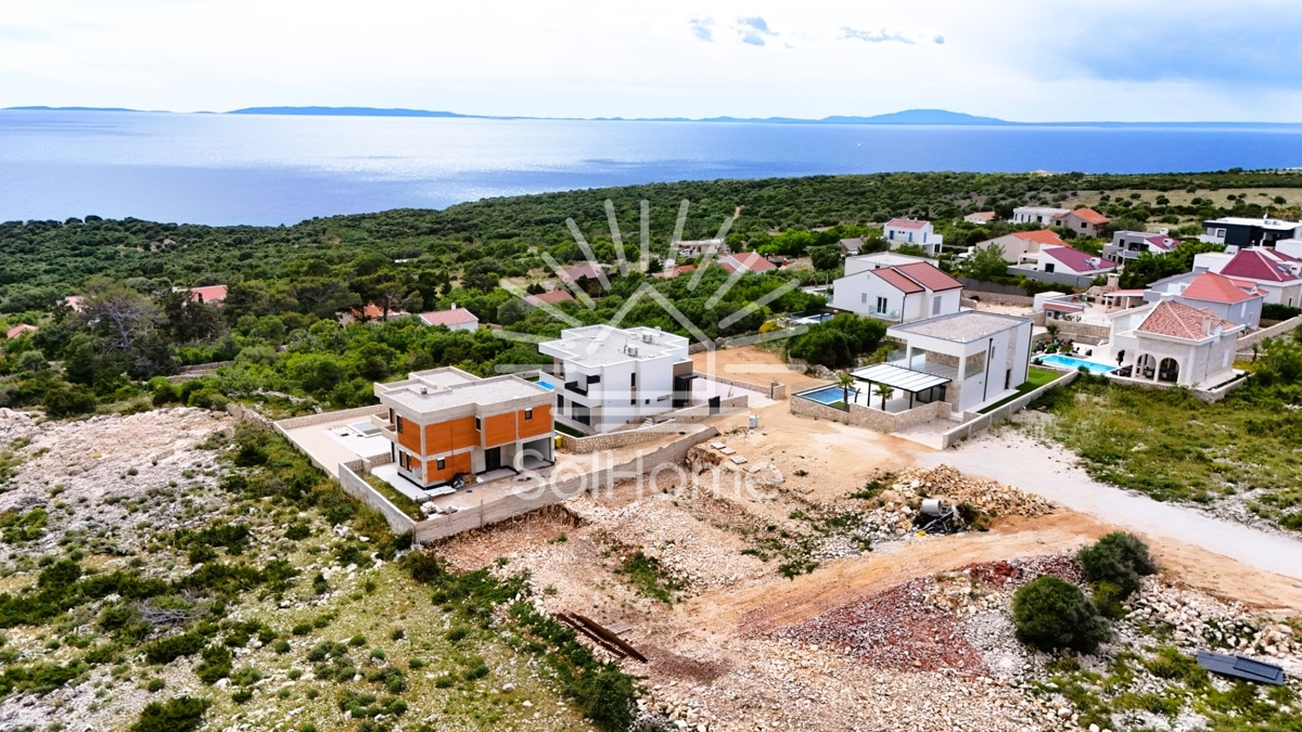 Casa con vista panoramica sul mare e piscina a Novalja
