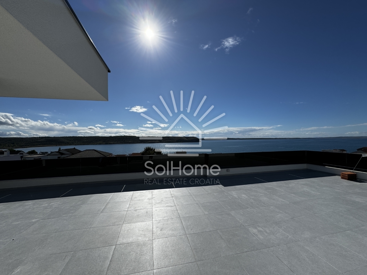 In vendita - Casa da sogno con piscina e vista sul mare - Rtina, Croazia