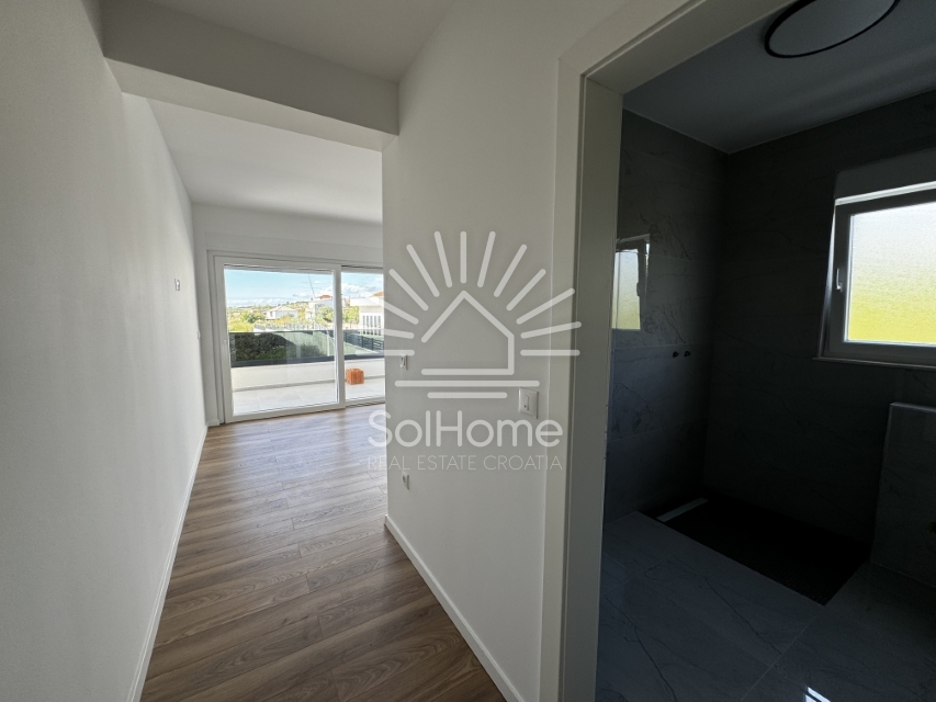 In vendita - Casa da sogno con piscina e vista sul mare - Rtina, Croazia