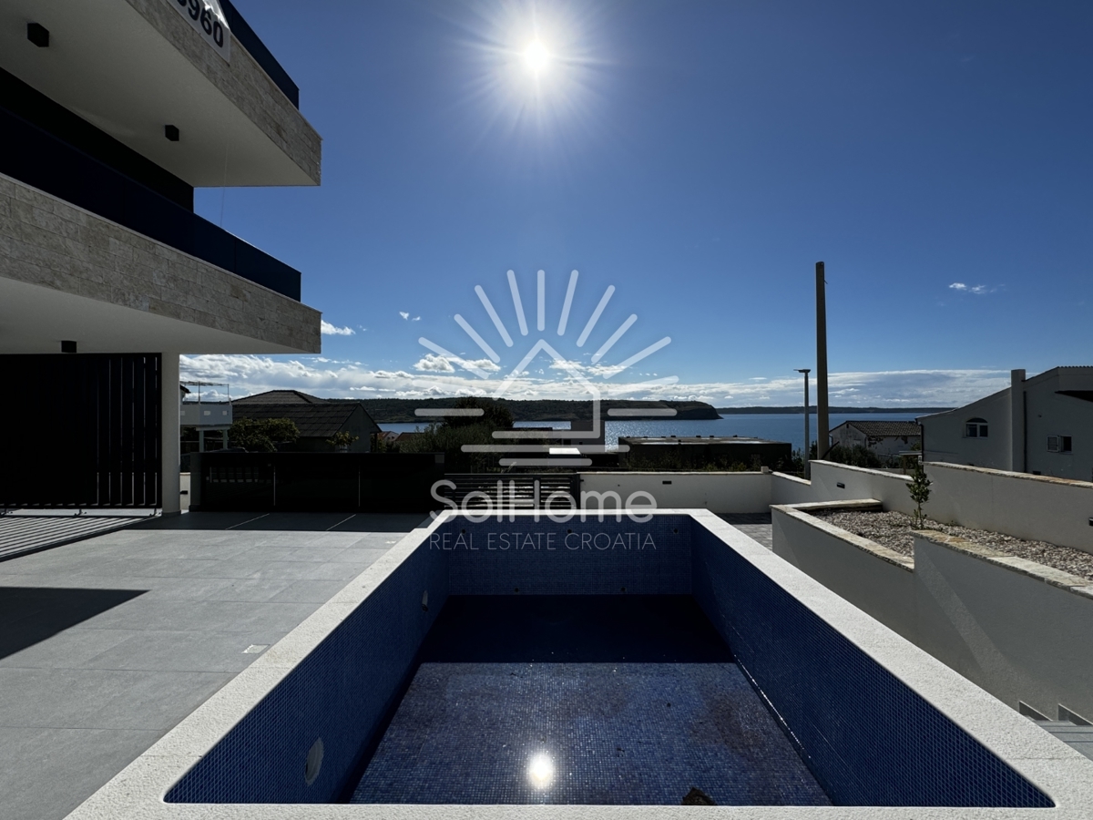 In vendita - Casa da sogno con piscina e vista sul mare - Rtina, Croazia