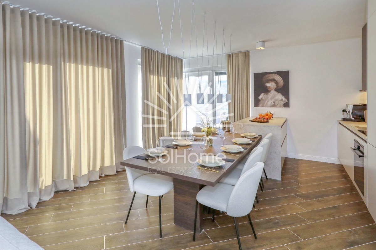 Casa sulla prima fila del mare con piscina e vista spettacolare - Regione di Zara