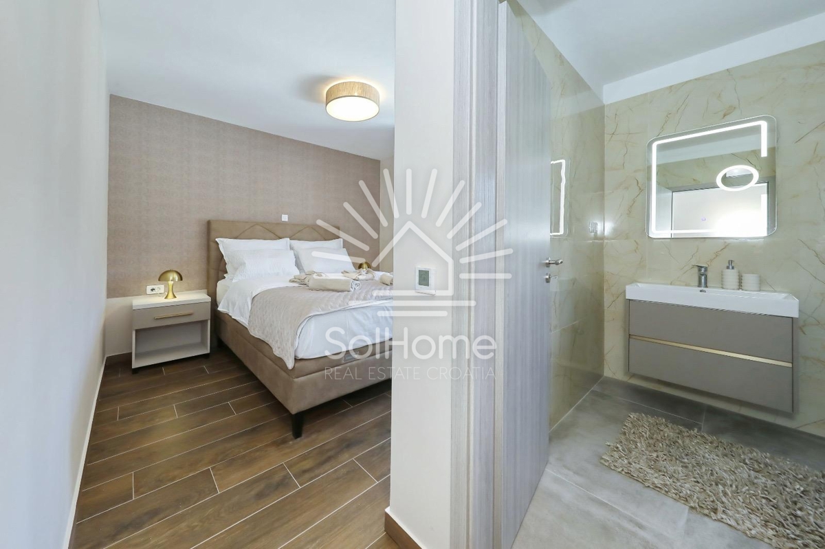 Casa sulla prima fila del mare con piscina e vista spettacolare - Regione di Zara