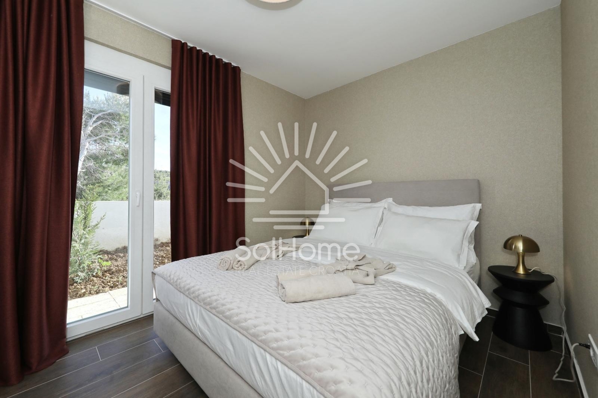 Casa sulla prima fila del mare con piscina e vista spettacolare - Regione di Zara