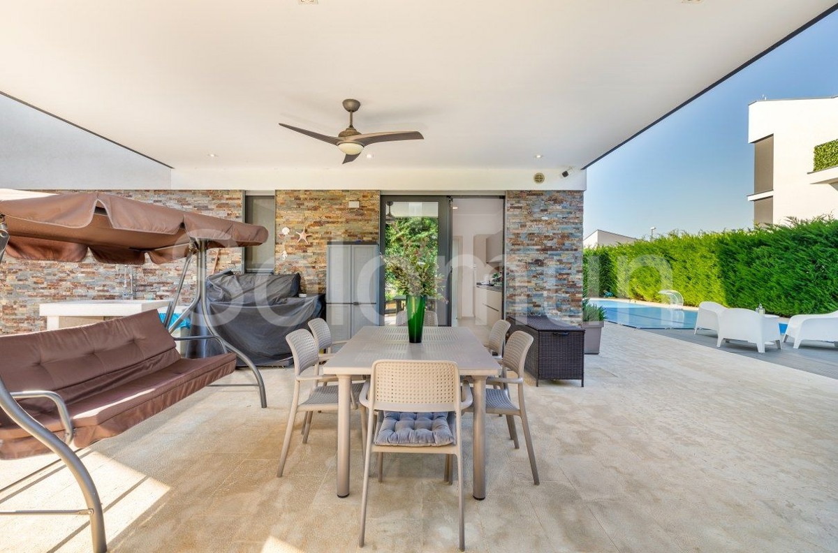 Casa Vendita Fažana 300 m2