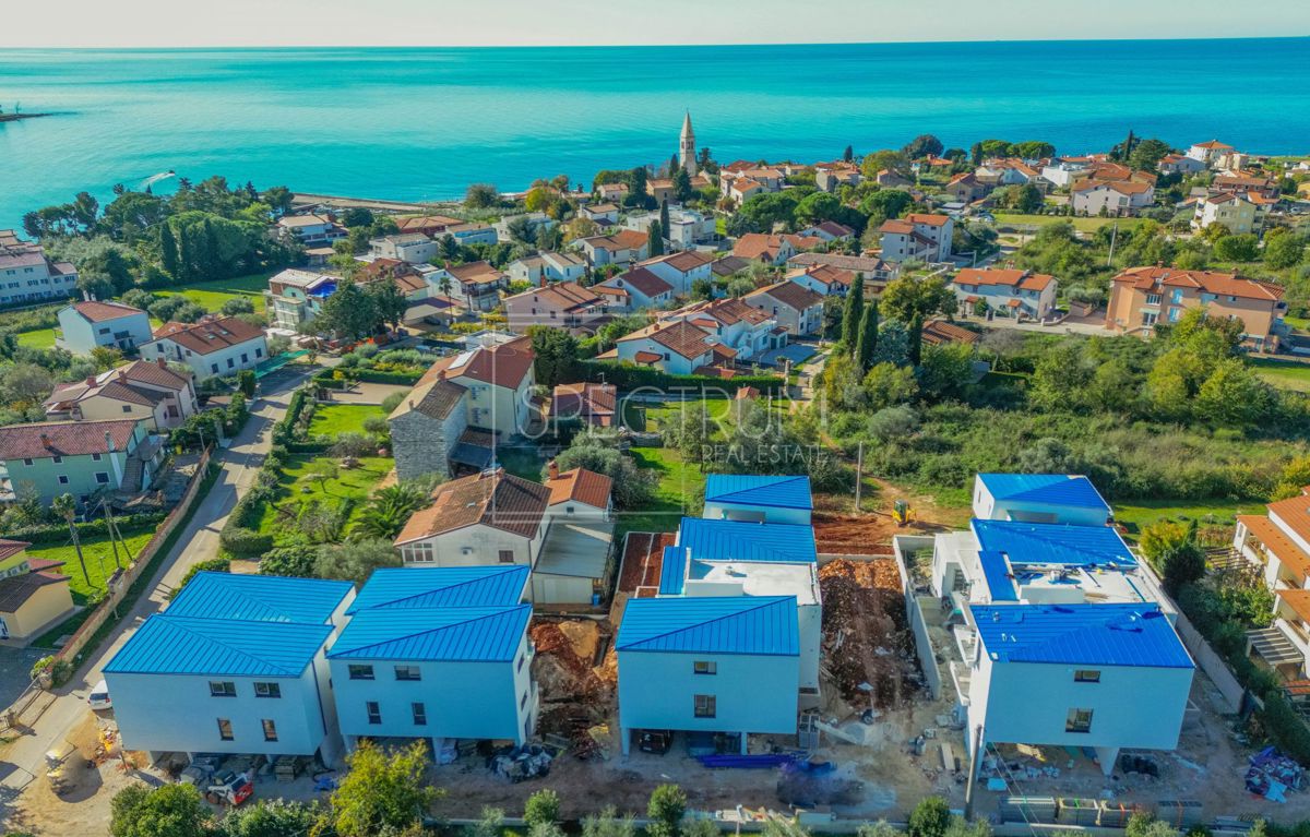 Zona Umago, appartamento al piano terra con ampio giardino