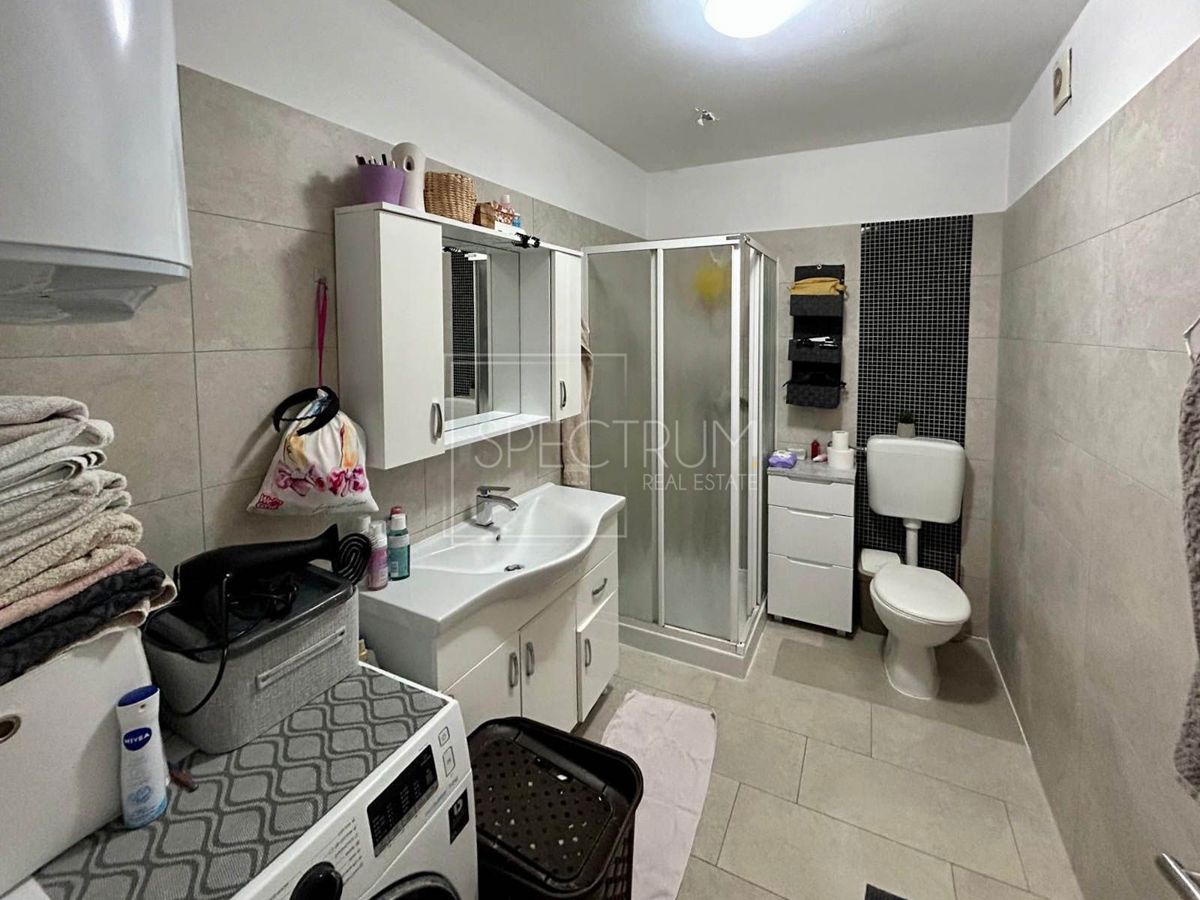 Cittanova, confortevole appartamento con 2 camere da letto