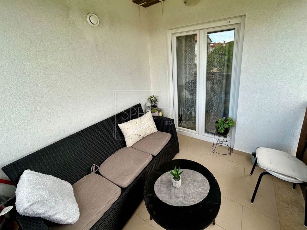 Cittanova, confortevole appartamento con 2 camere da letto