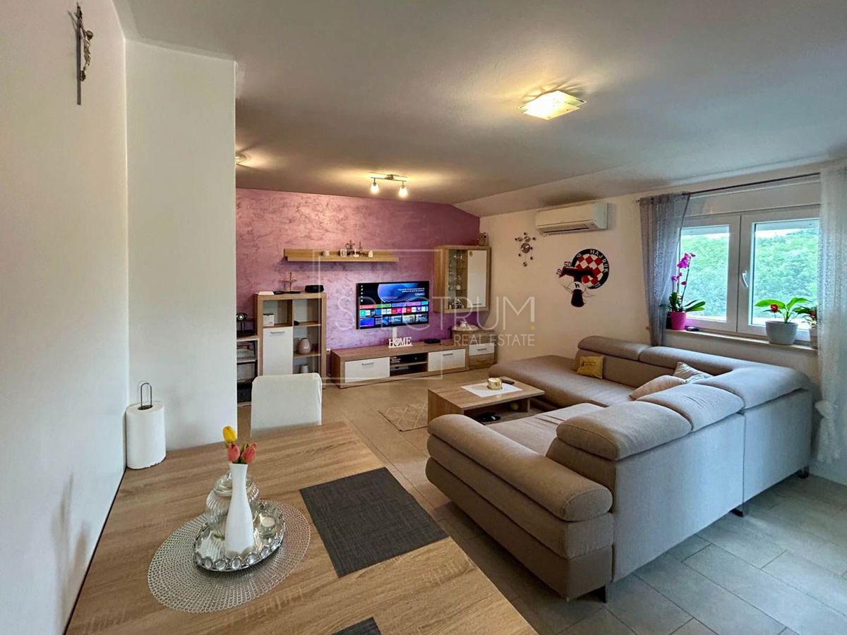 Cittanova, confortevole appartamento con 2 camere da letto