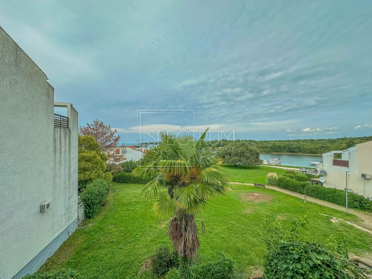 Zona Parenzo, appartamento con vista mare a 100 m dal mare!