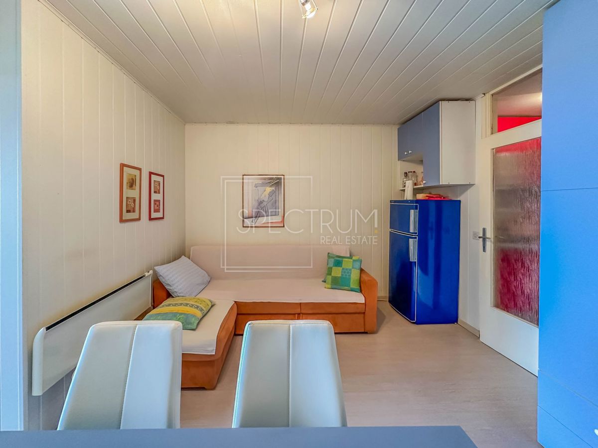 Zona Parenzo, appartamento con vista mare a 100 m dal mare!