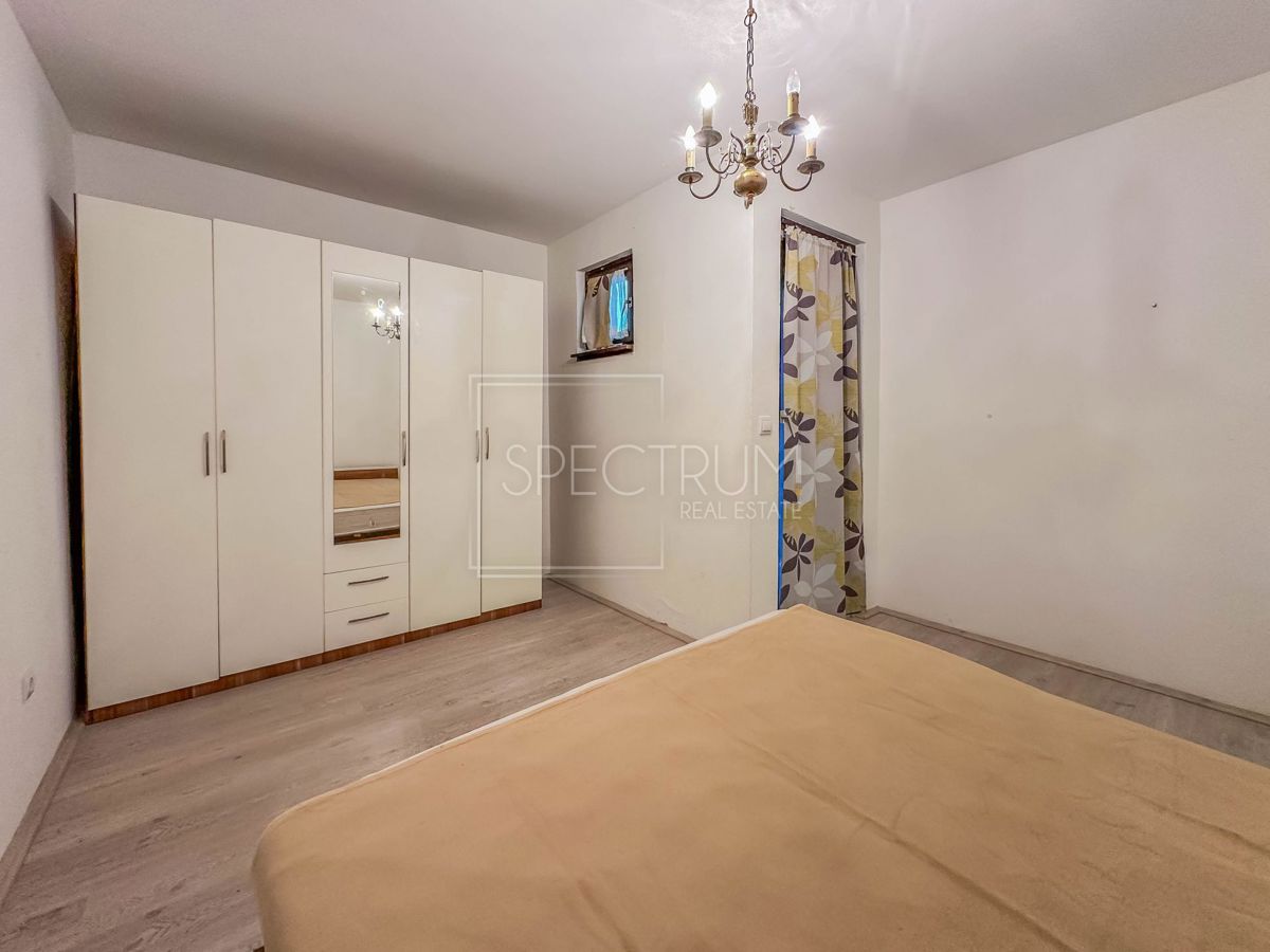 Zona Cittanova, appartamento con ampio balcone a 500 metri dal mare