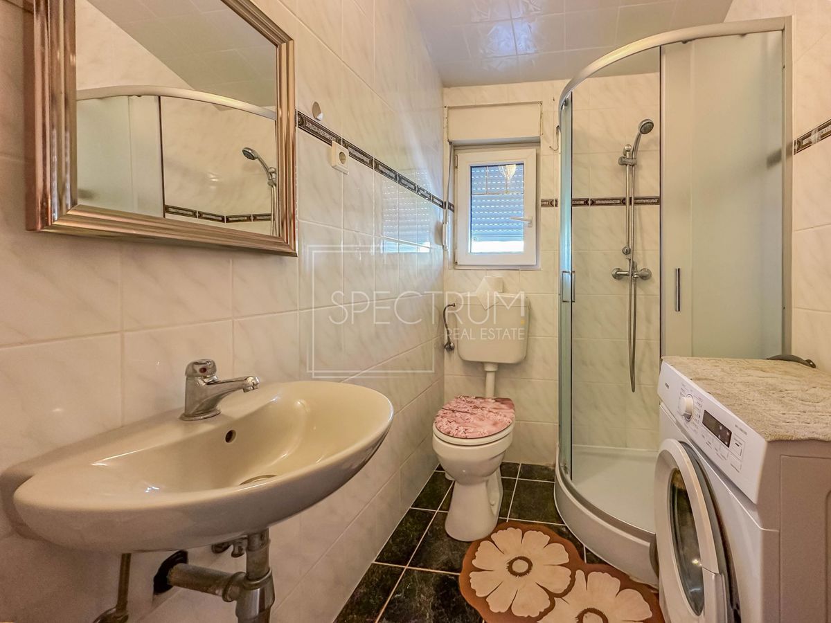 Cittanova, appartamento con vista mare e città