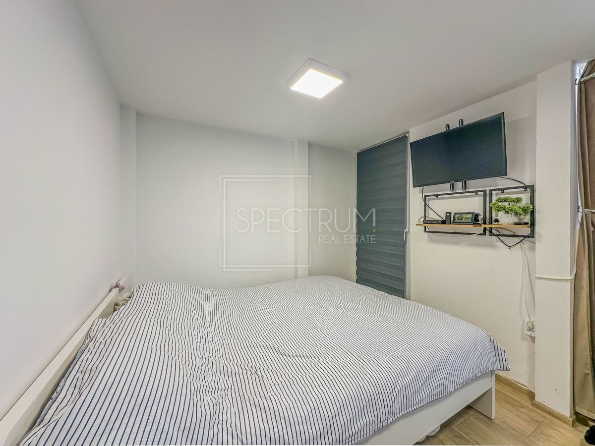 Zona Cittanova, appartamento ristrutturato su due piani a 500 metri dal mare