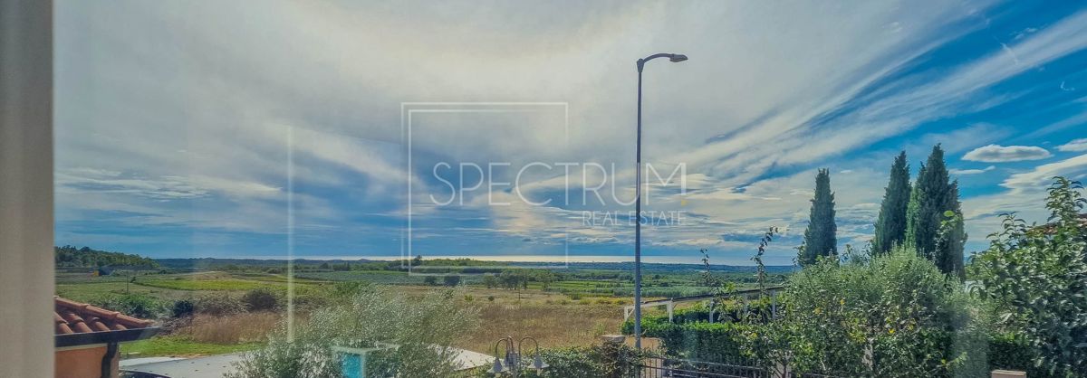 Zona di Visignano, casa bifamiliare con vista mare