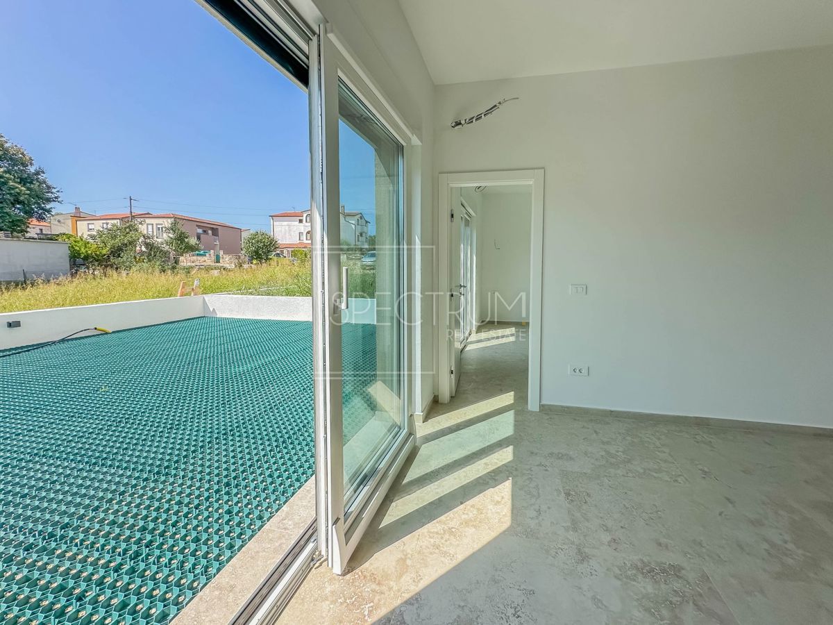 Torre, appartamento al piano terra di nuova costruzione con giardino