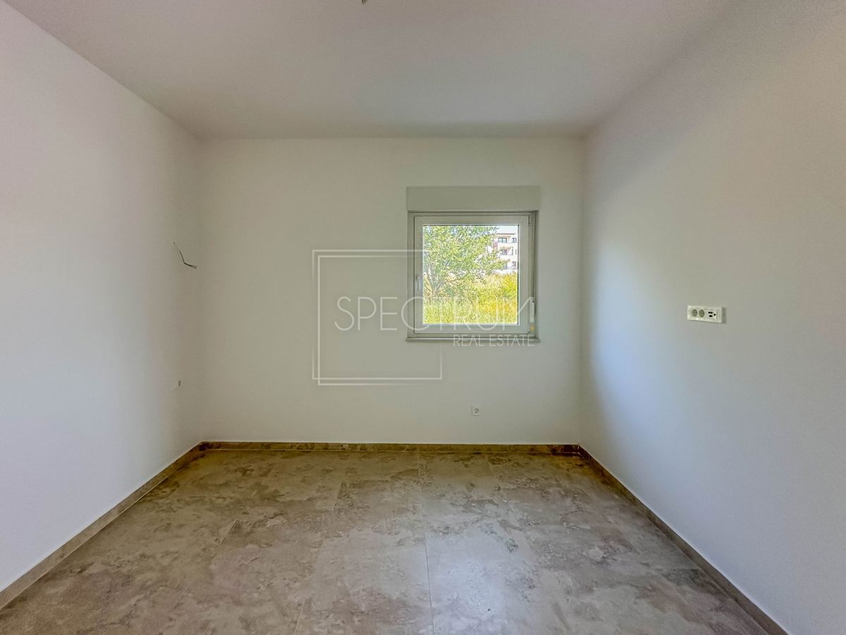 Torre, appartamento al piano terra di nuova costruzione con giardino