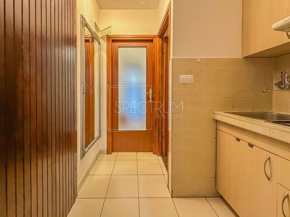 Zona Cittanova, grazioso appartamento a 500 metri dal mare