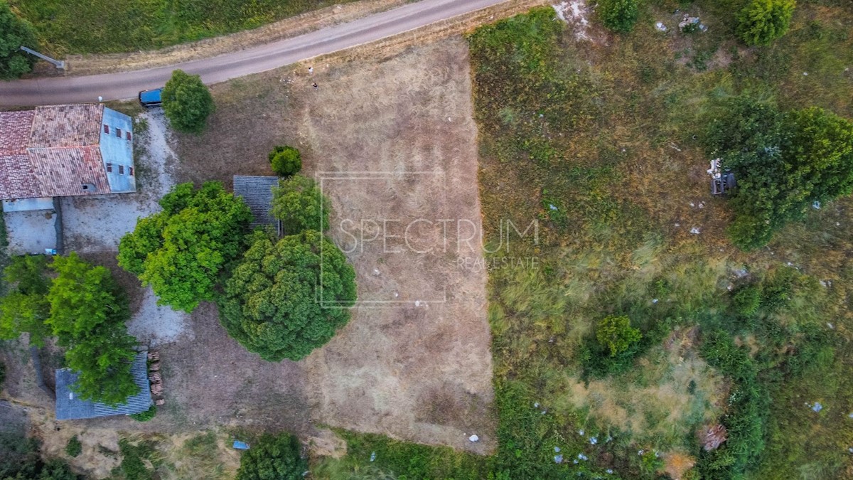 Zona Visignano, terreno edificabile in una posizione tranquilla