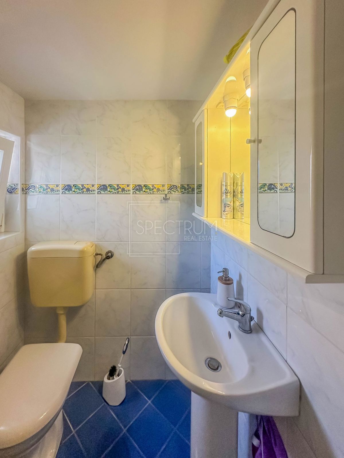 Umago, spazioso appartamento al piano terra in ottima posizione