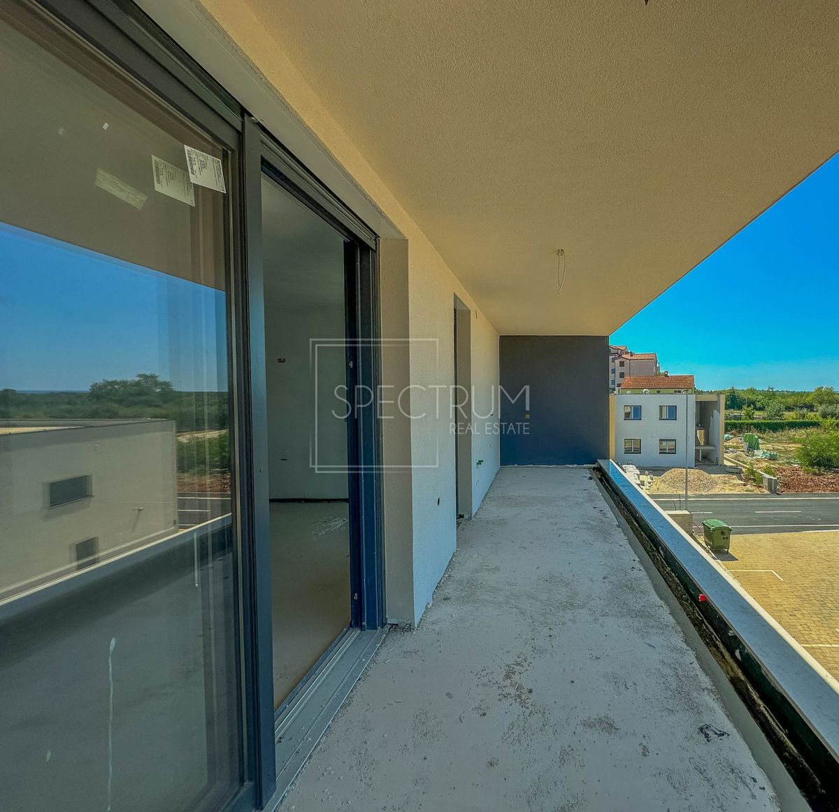 Umago, appartamento moderno con vista mare