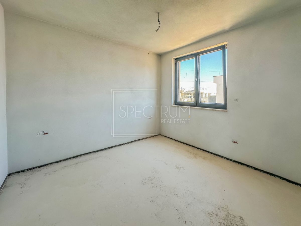 Umago, appartamento moderno con vista mare