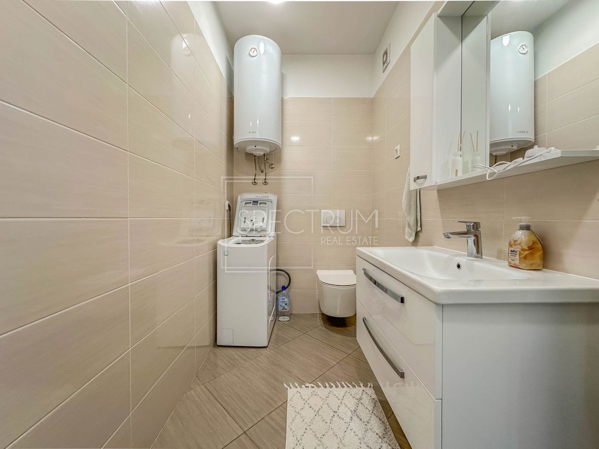 Cittanova, spazioso appartamento con terrazza sul tetto