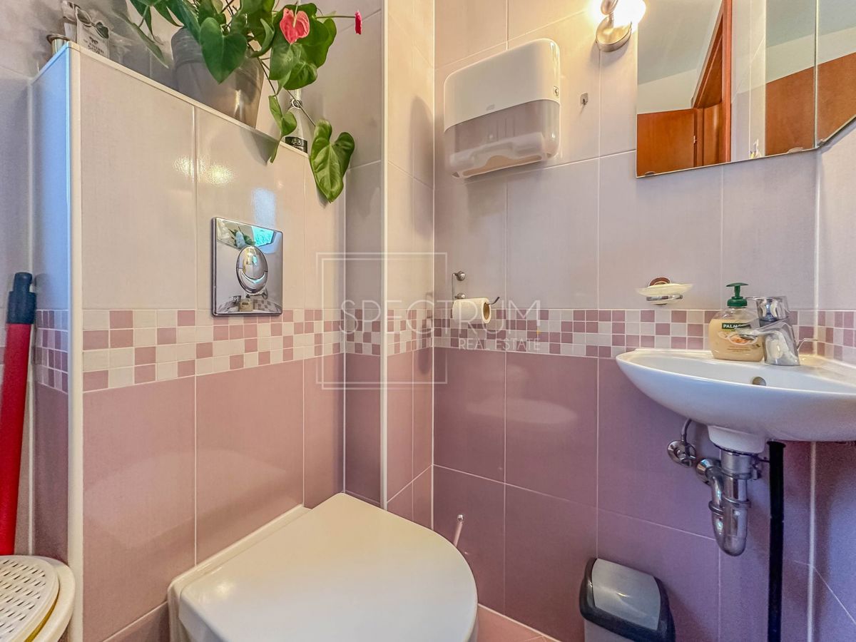 Cittanova, appartamento con garage nel centro città