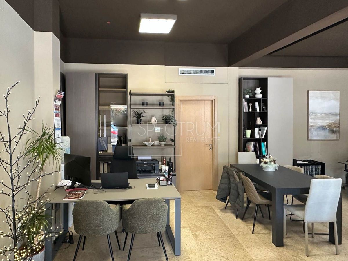 Cittanova, locale commerciale in un'ottima posizione