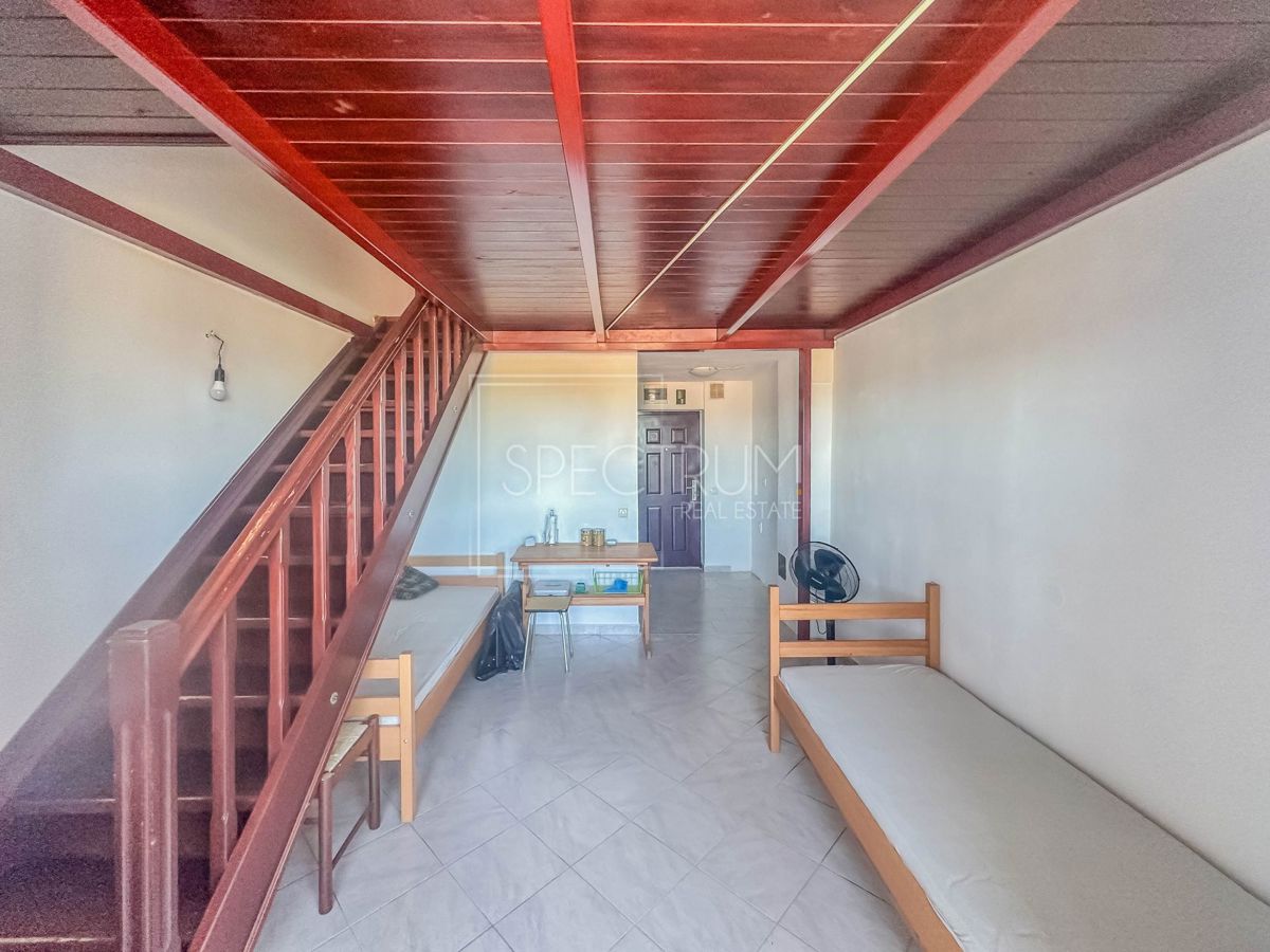 Zona Parenzo, appartamento con bellissima vista sul mare