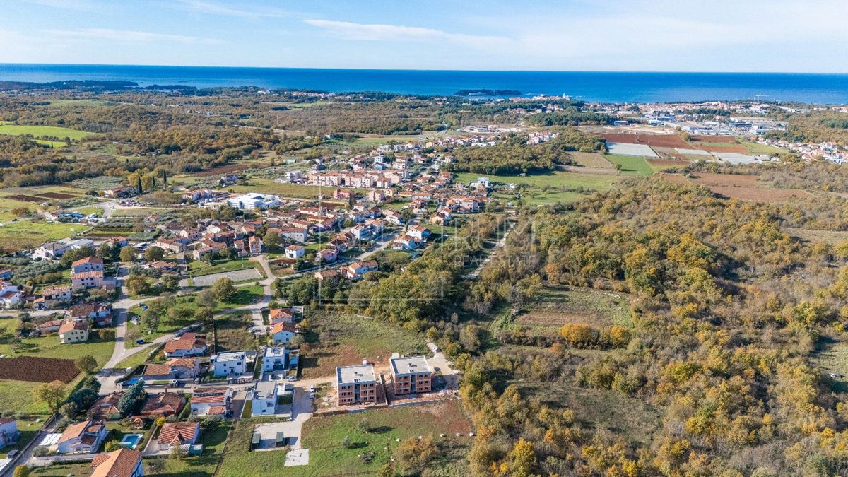 Parenzo, nuovo edificio, attico con terrazza sul tetto