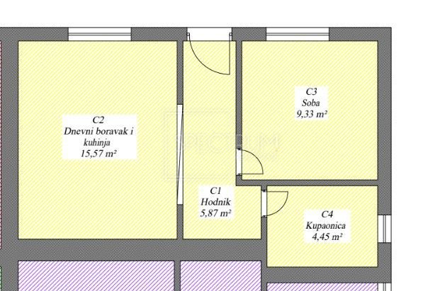 Cittanova, appartamento al piano terra con cortile