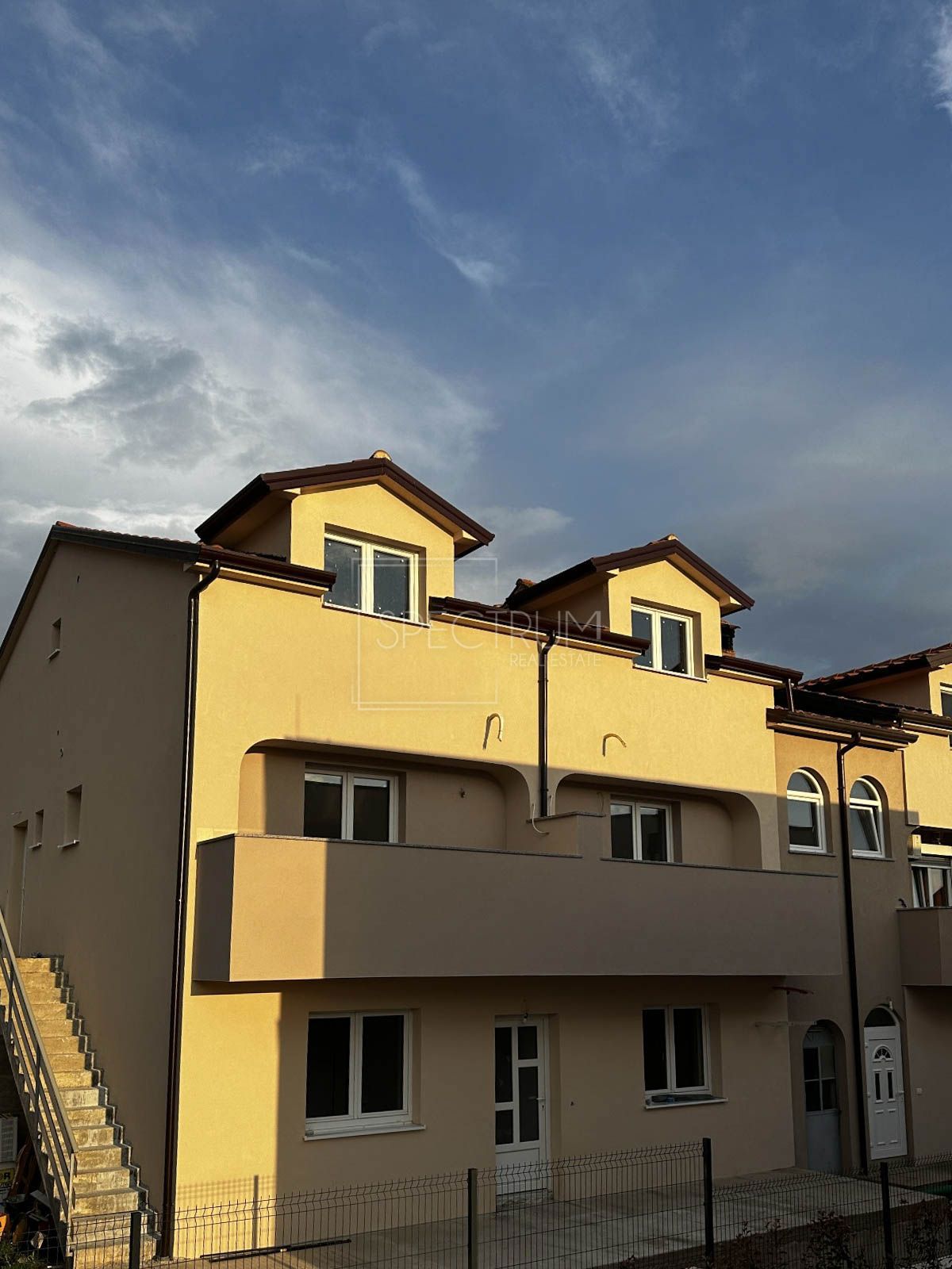 Cittanova, appartamento al piano terra con cortile