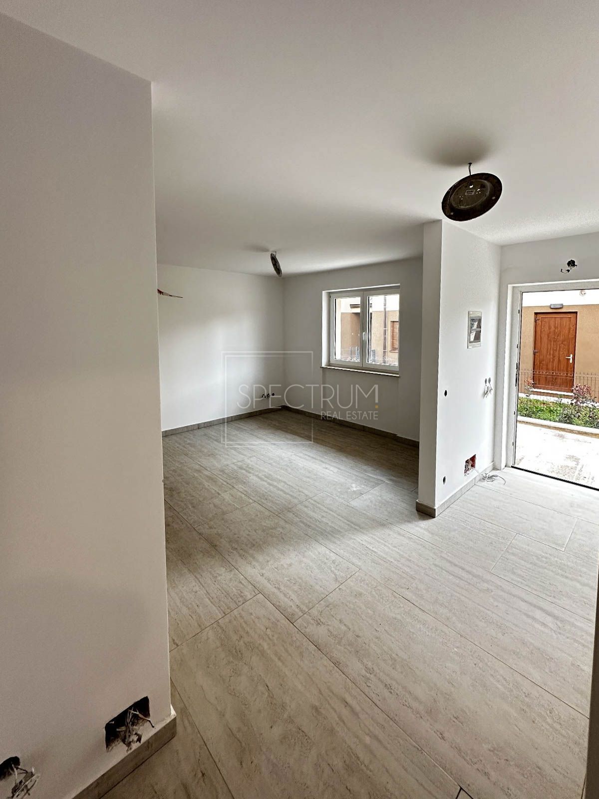 Cittanova, appartamento al piano terra con cortile