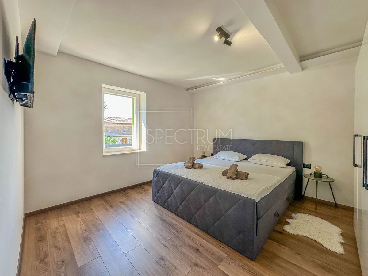 Zona Cittanova, appartamento al piano terra con giardino