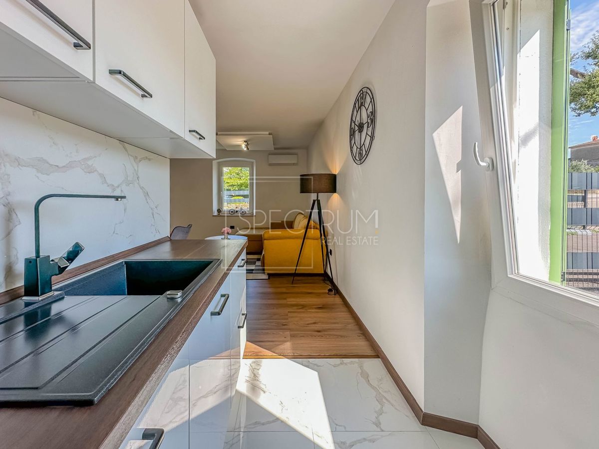 Zona Cittanova, appartamento al piano terra con giardino