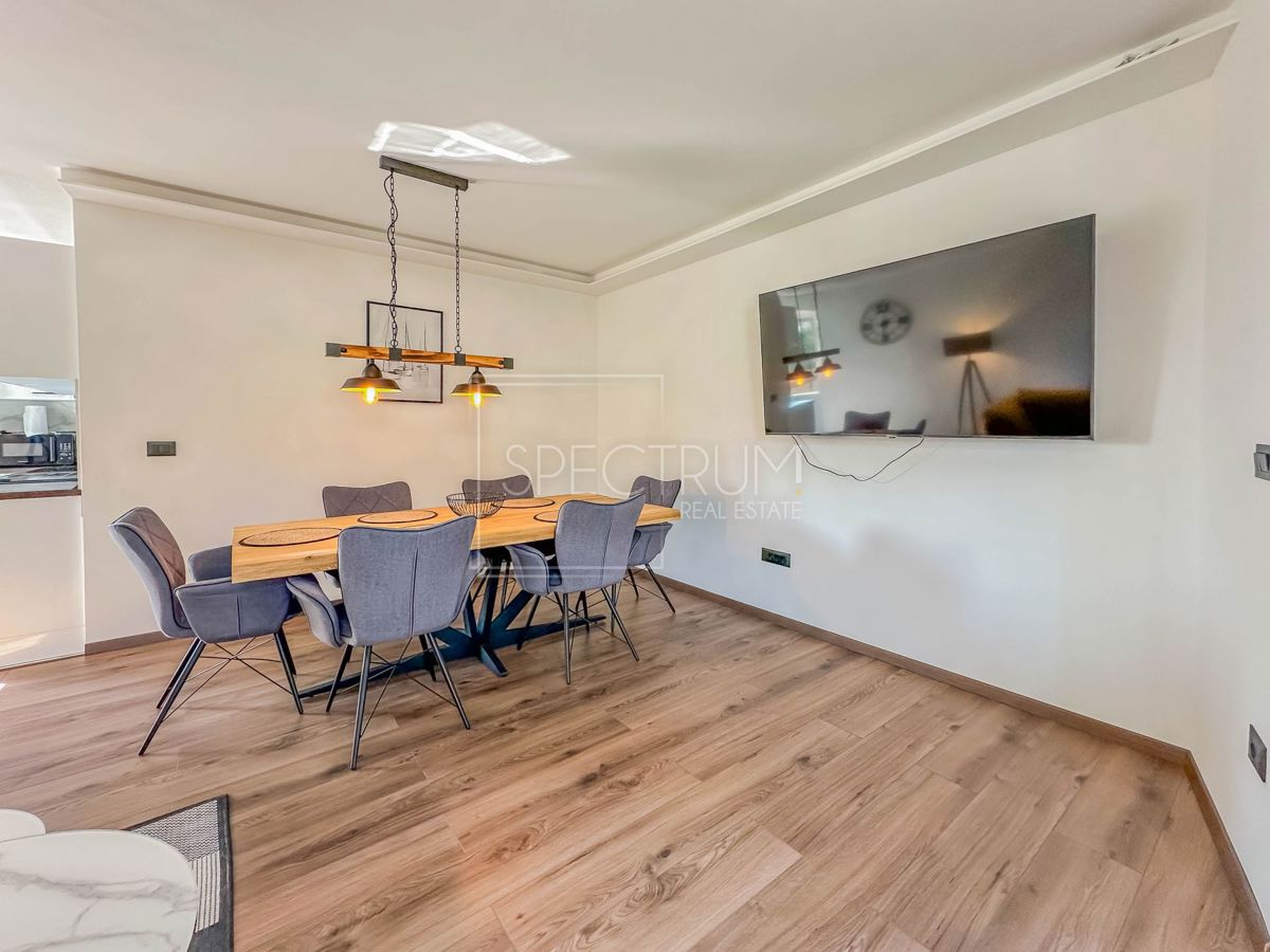 Zona Cittanova, appartamento al piano terra con giardino