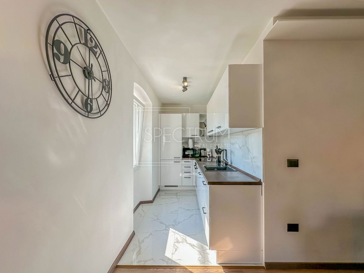 Zona Cittanova, appartamento al piano terra con giardino