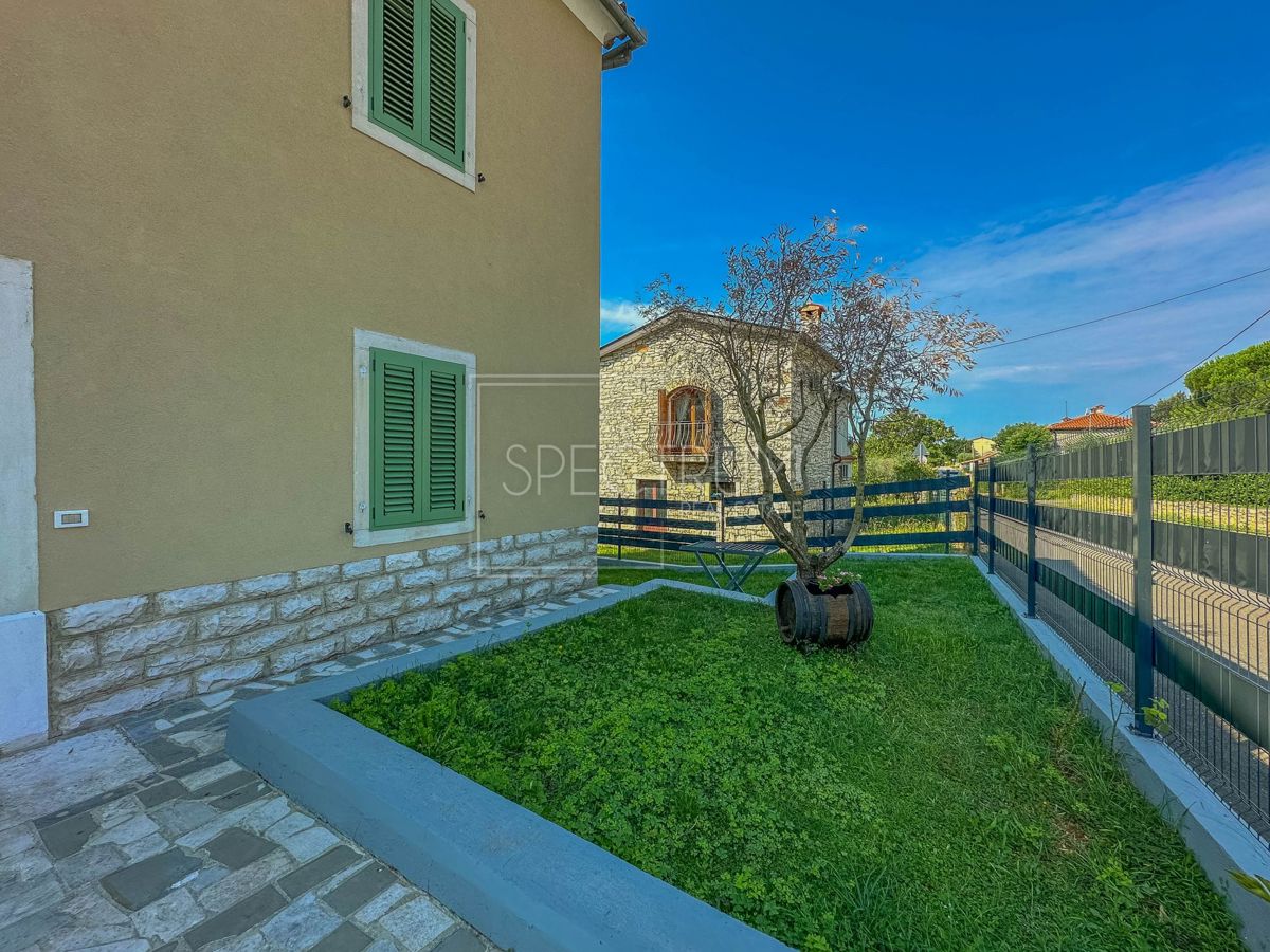 Zona Cittanova, appartamento al piano terra con giardino