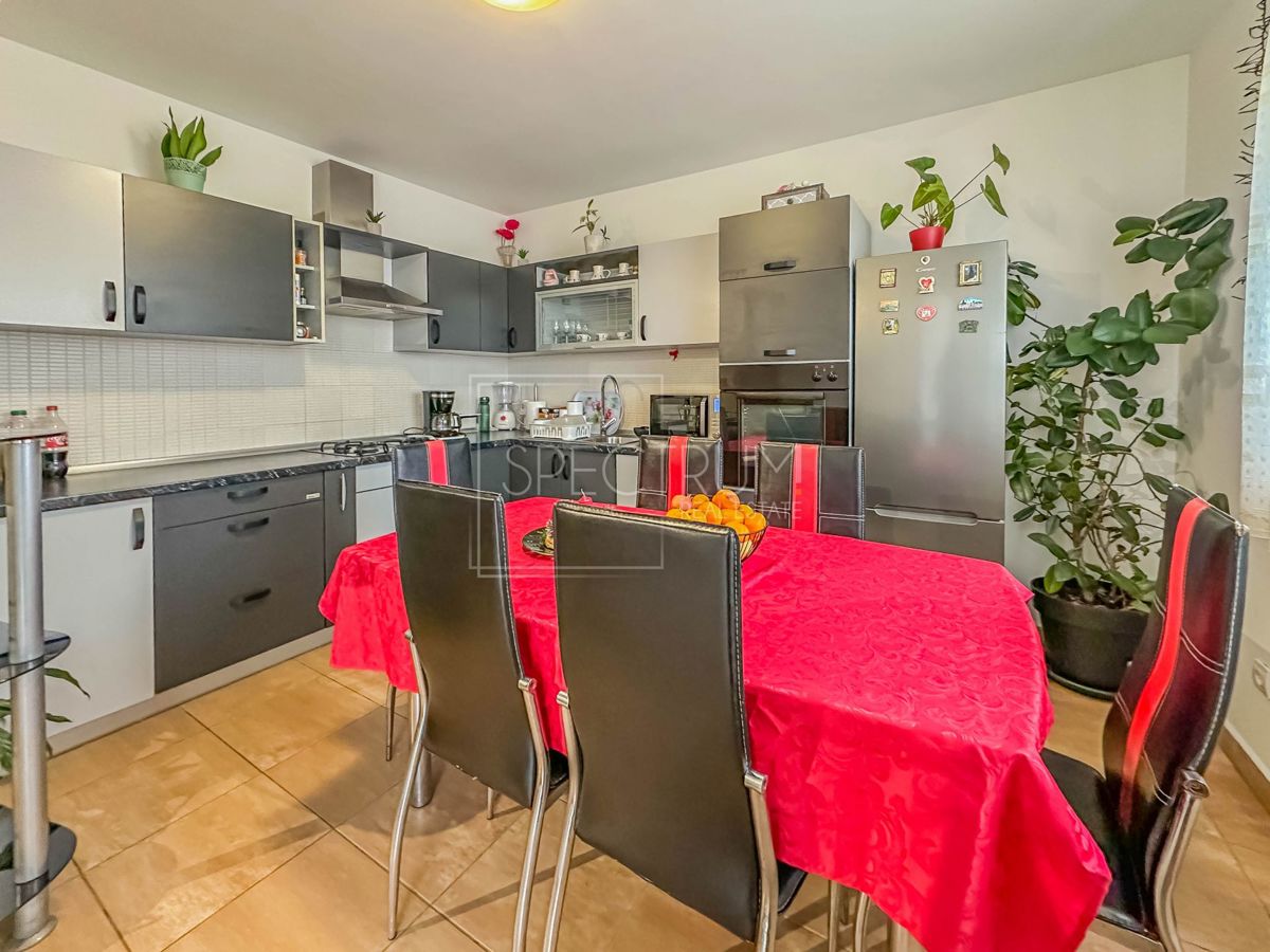 Cittanova, appartamento al piano terra con ampio giardino