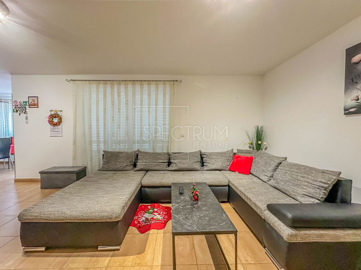 Cittanova, appartamento al piano terra con ampio giardino