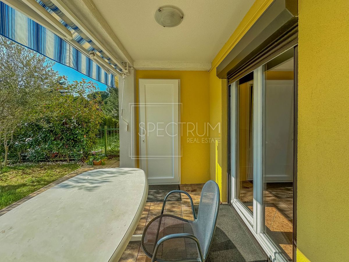 Cittanova, appartamento al piano terra a 350 metri dal mare