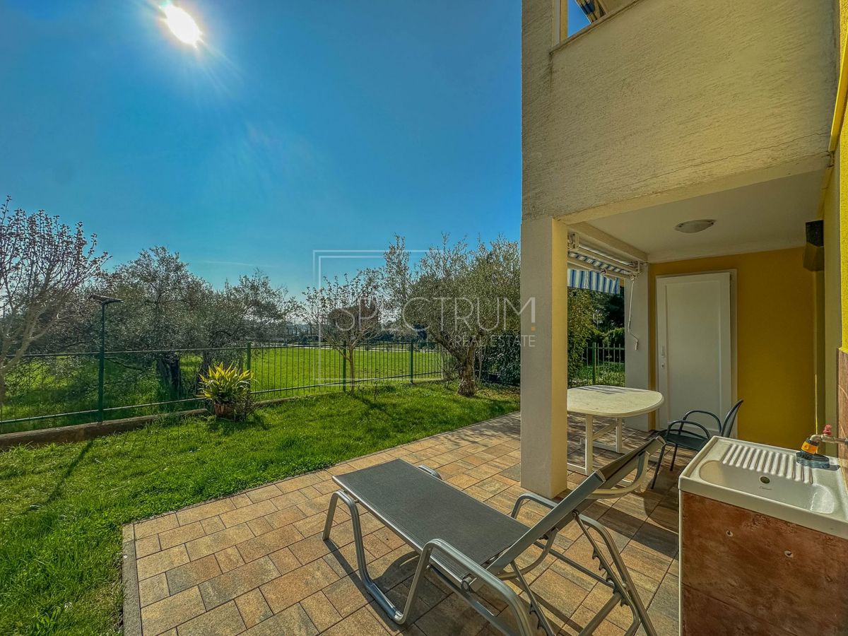 Cittanova, appartamento al piano terra a 350 metri dal mare